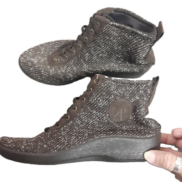 Arcopedico Womens size 38-Size 7.5 Lace Dark Brown/White Comfort Slip On Healthy - Picture 4 of 13